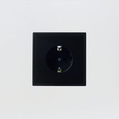 CLICK : The Modular System Matte Black